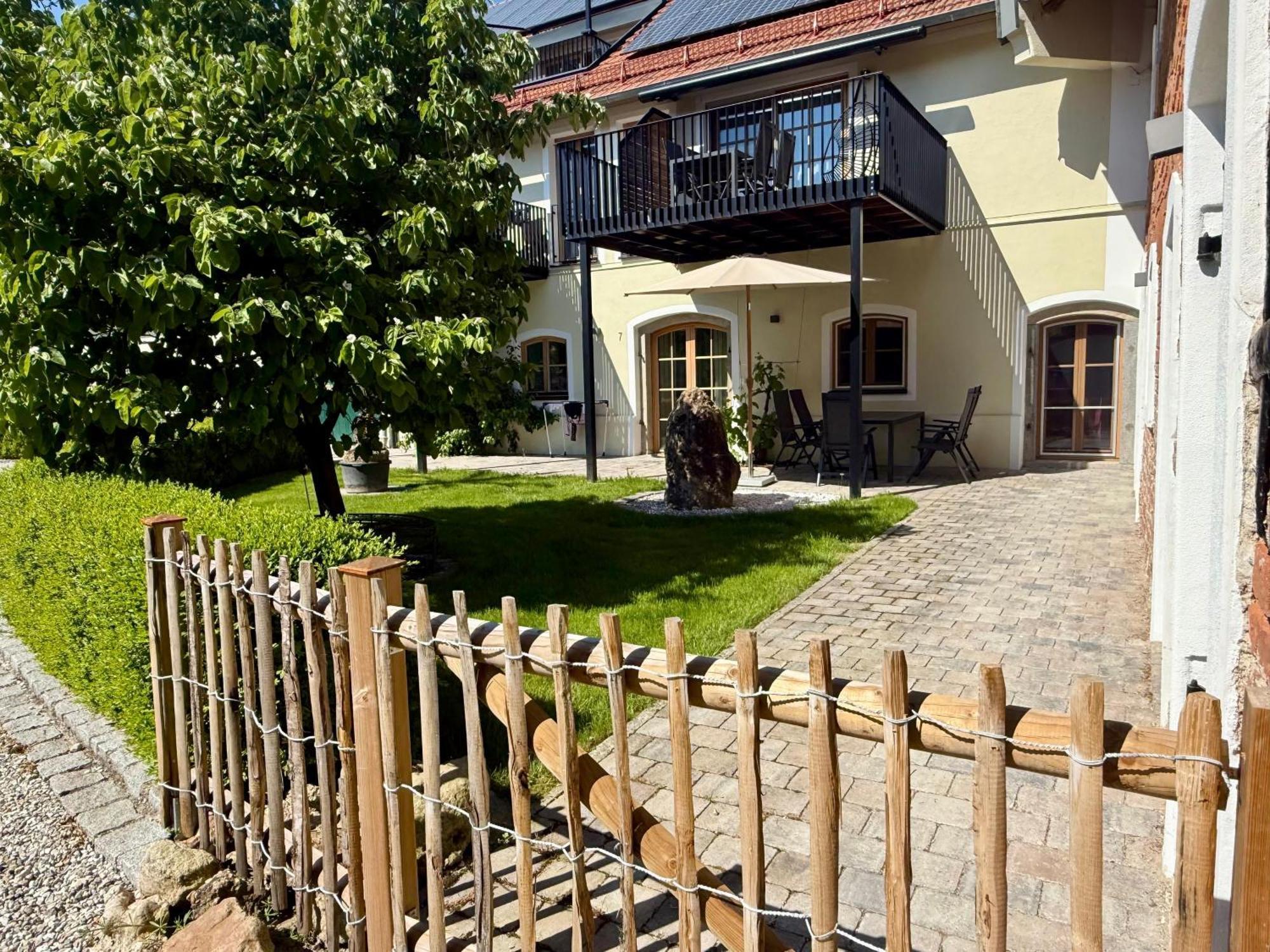 Gut Schwarz-n Hof Ferienwohnungen Bad Griesbach im Rottal Exterior foto